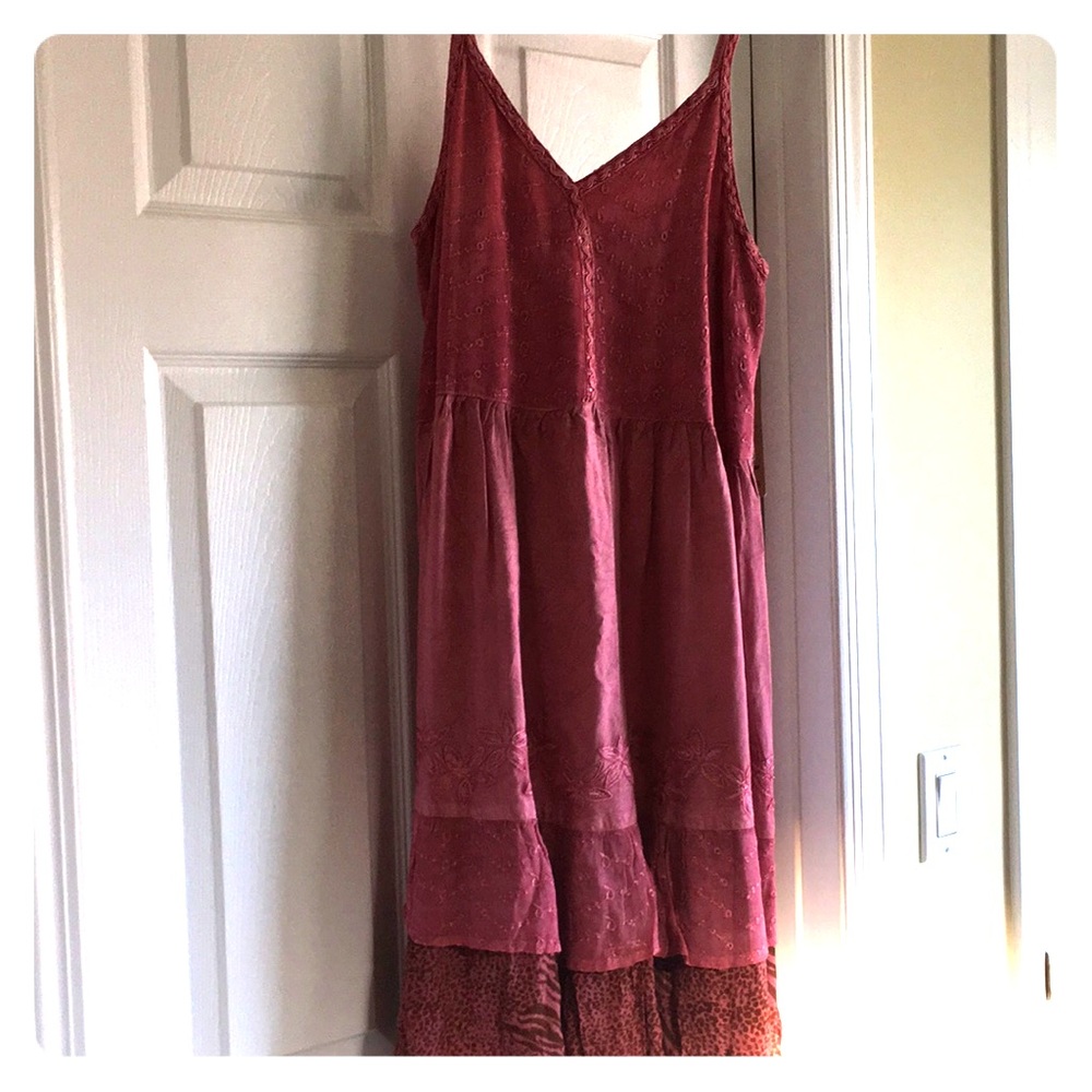 NWT Raya Sun dress
